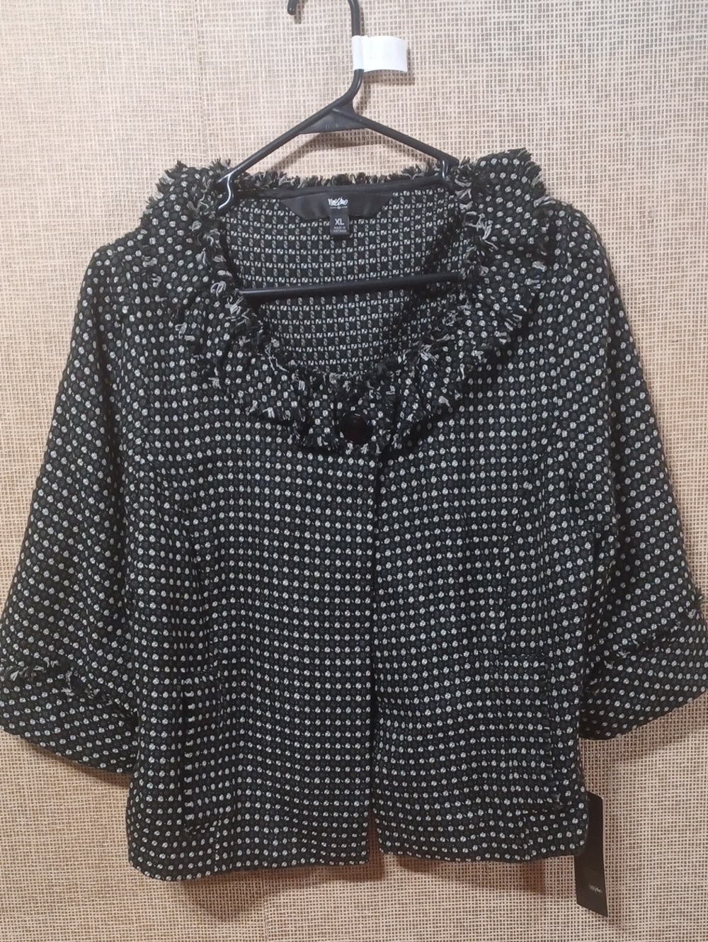 Textured Black & White Ruffle Collar Button-Front Tunic